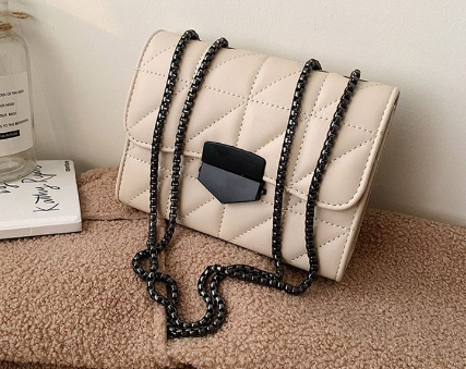 GIA CÔNG CHẦN GÒN GIÀY , TÚI XÁCH