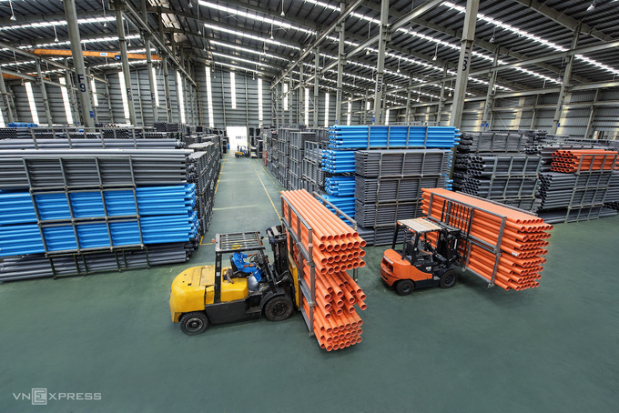 Việt Nam nên mở cửa trở lại với các nền kinh tế thế nào?