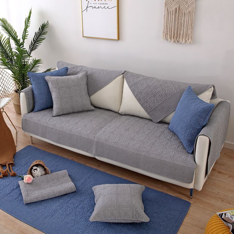 CHẦN GÒN NỆM SOFA 3